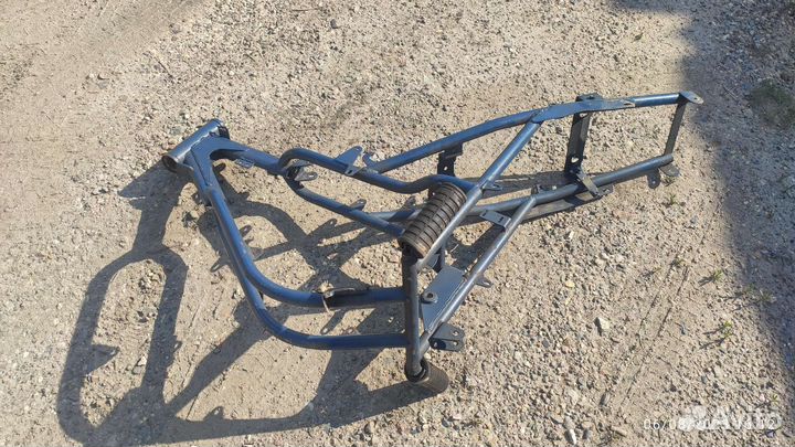 Рама мопеда зид Пилот