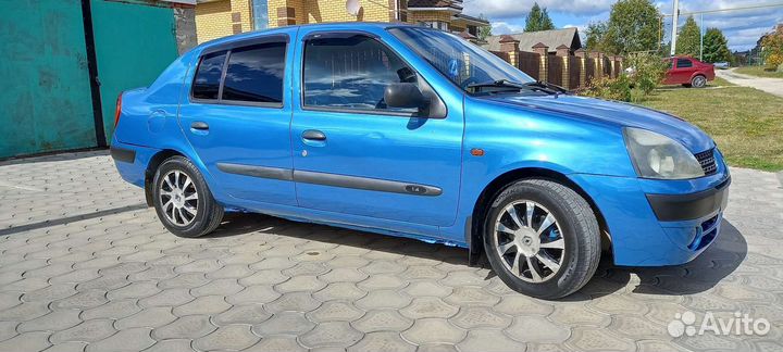 Renault Symbol, 2002