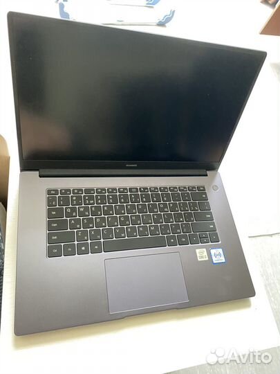 Huawei Matebook d15 i3