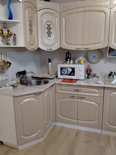 3-к. квартира, 92 м², 1/1 эт.