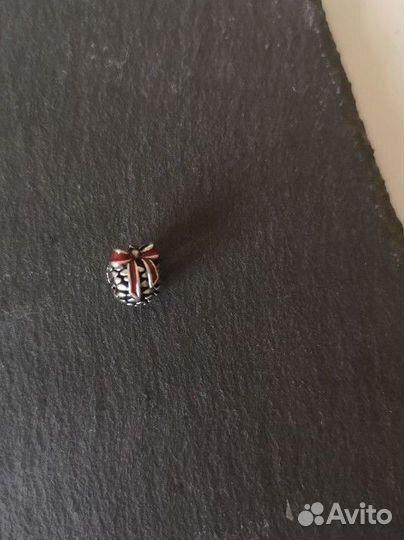 Pandora браслет и отдельно шармы