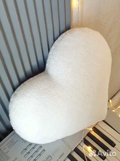 Подушка сердечко подарок