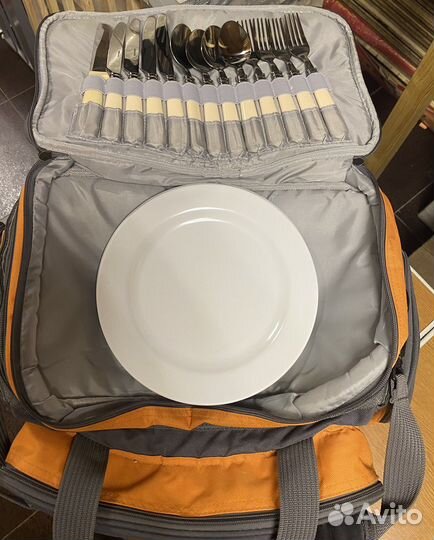 Сумка холодильник с набором для пикника