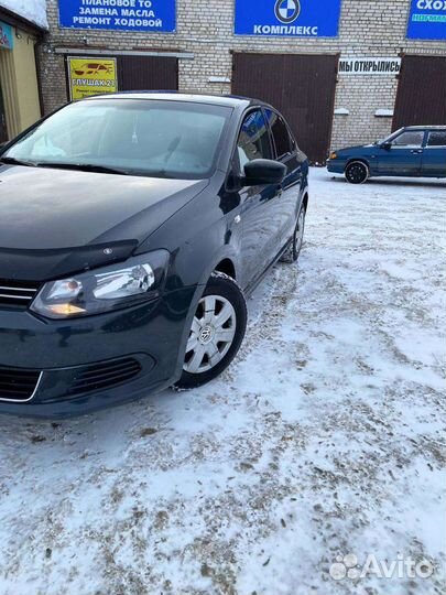 Volkswagen Polo 1.6 МТ, 2011, 223 000 км