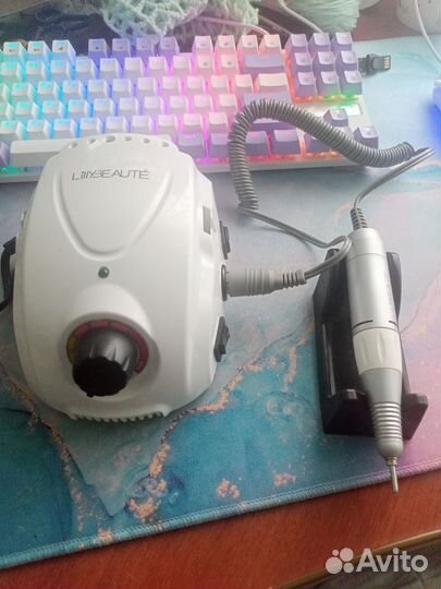 Пылесос, аппарат, лампа для маникюра
