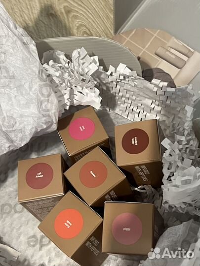 Румяна rhode оригинал