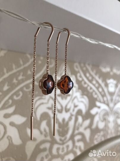 Серьги клевер продевки Янтарь серебро позолота