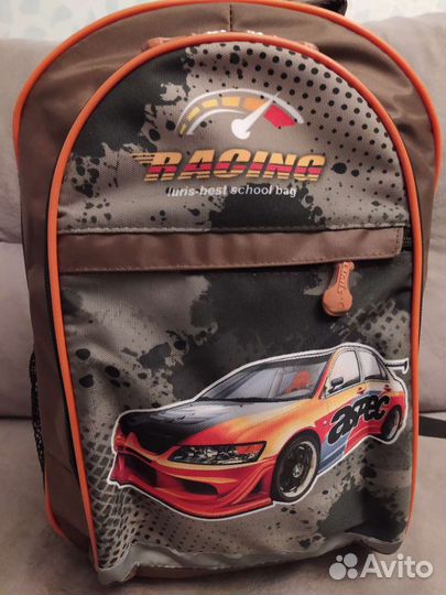 Рюкзак для мальчика новый