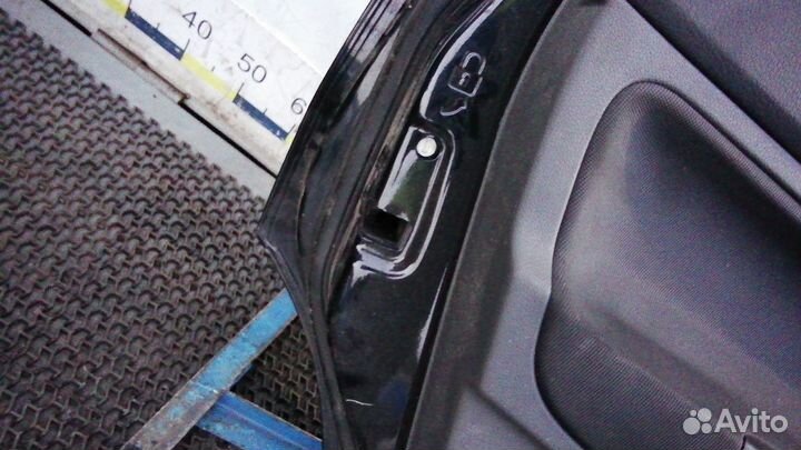 Дверь боковая Ford Kuga (2008-2012)