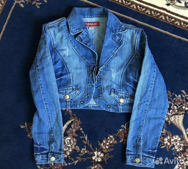 Джинсовая куртка
