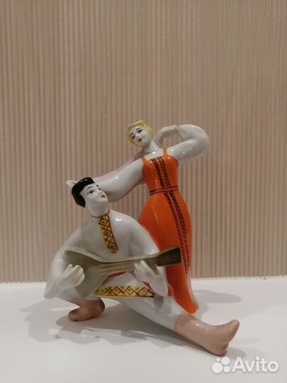 Статуэтка Русский танец фарфор СССР Полонное