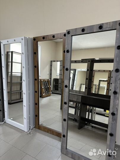 Гримерное зеркало от производителя