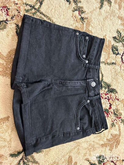 Джинсовые шорты на девочку