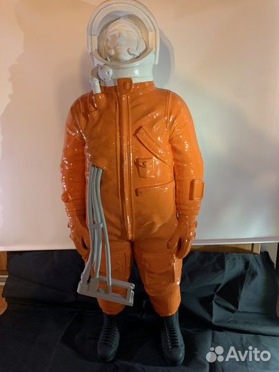 Фигура Гагарин