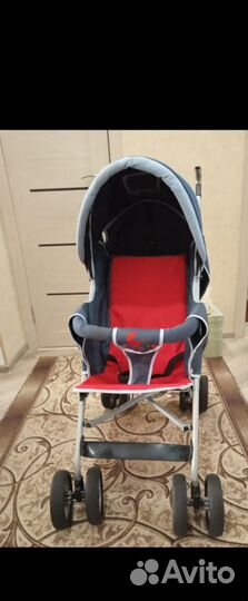 Прогулочная коляска