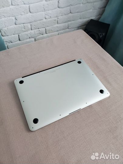 Apple MacBook Air 13 early 2015