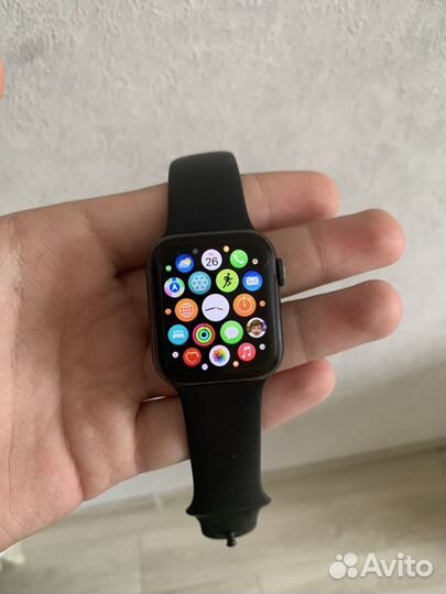 Apple watch 4