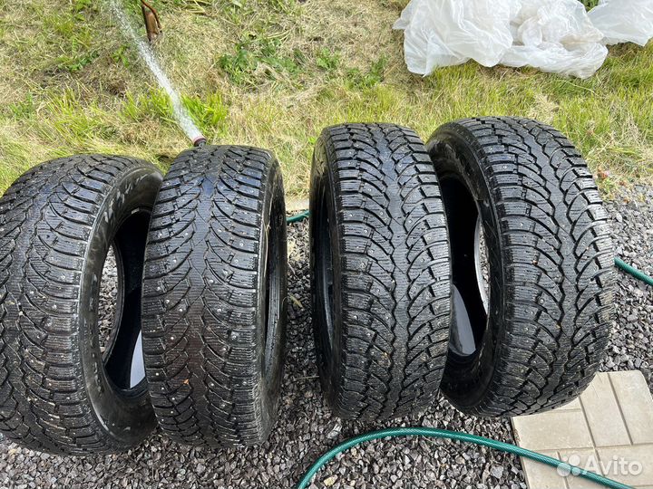 Pirelli Formula Ice 225/65 R17 102