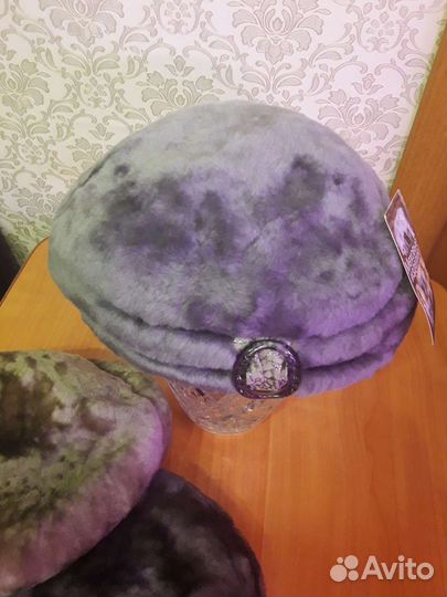 Шапка женская, берет из овчины