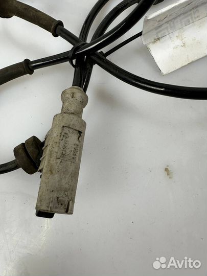 Датчик ABS передний Land Rover Range Rover Sport