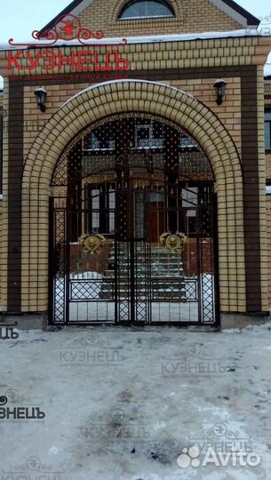 Ворота распашные кованные