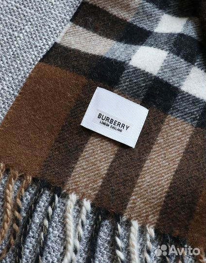 Шарф Burberry