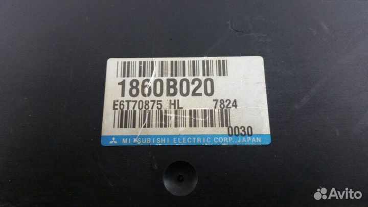 Блок управления двигателем Mitsubishi Delica CV5W