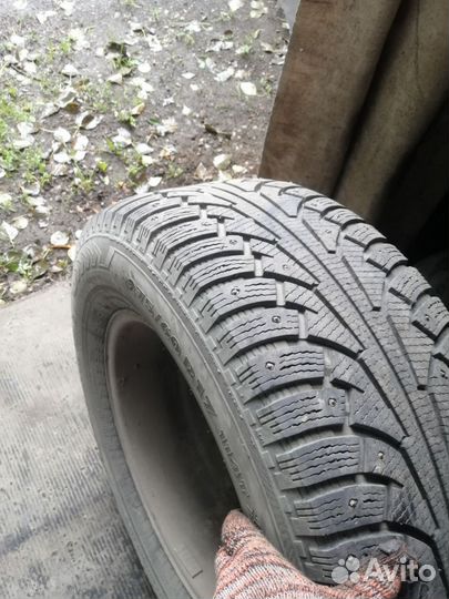 Nokian Tyres Hakkapeliitta 5 275/60 R17 114