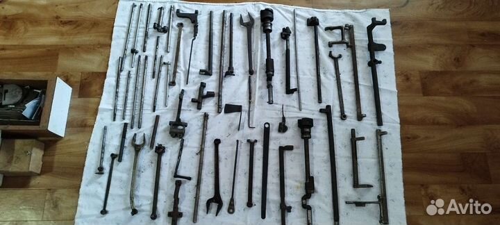 Запчасти для швейных машин