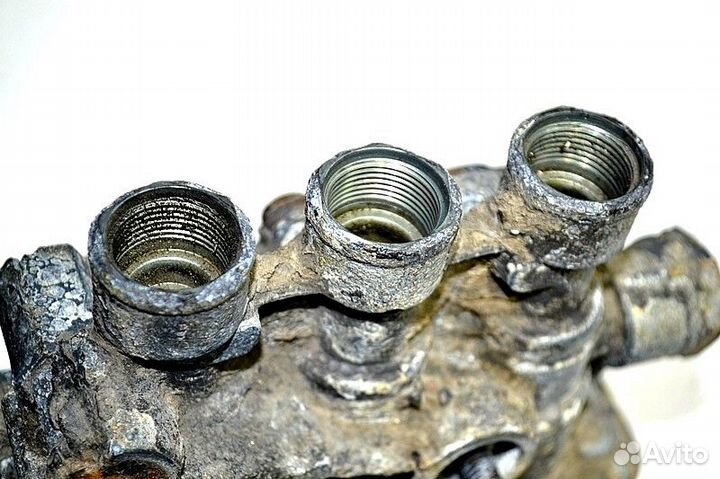 Главный кран уровня пола DAF XF105 (01.05)