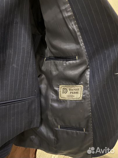 Мужской костюм тройка 46