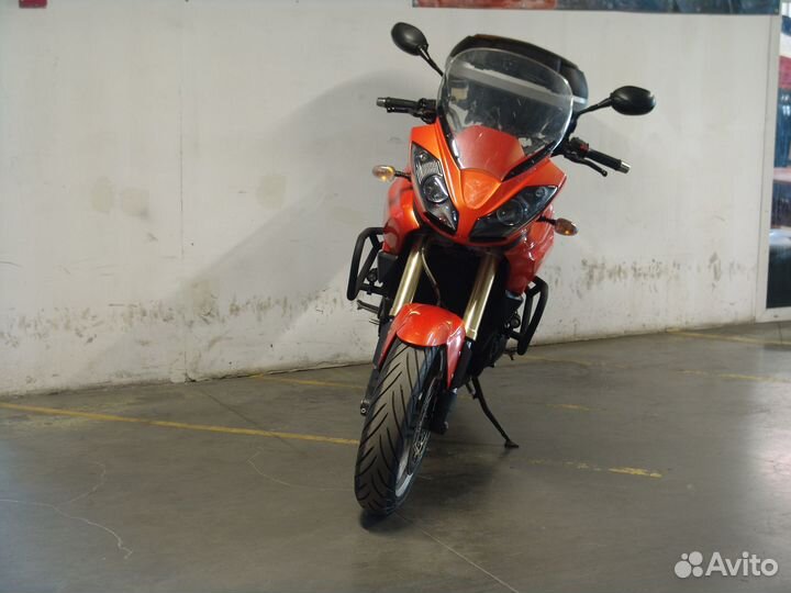 Мотоцикл Triumph Tiger 1050, 2009