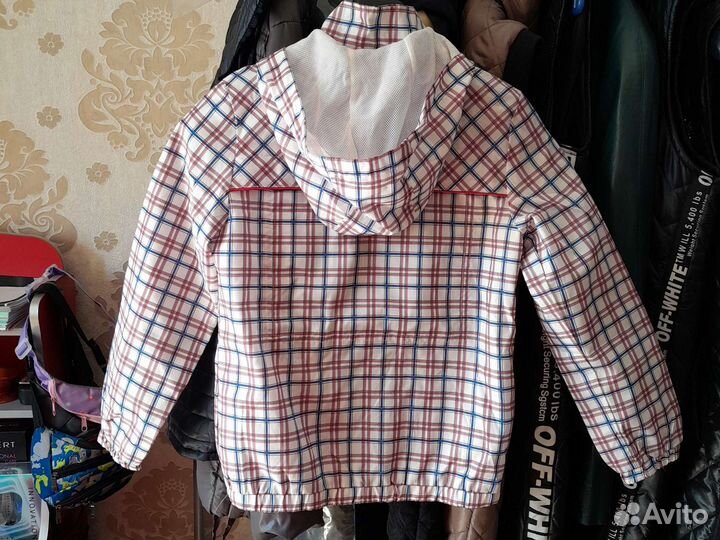 Ветровка для девочки