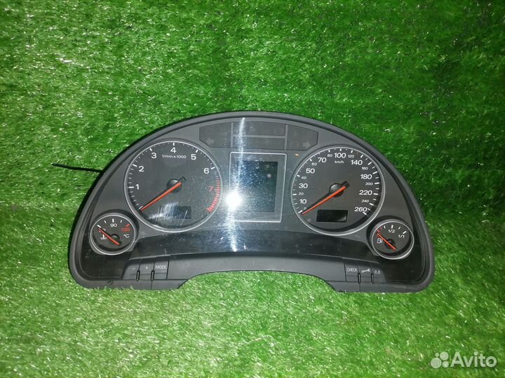 Спидометр (панель приборов) 8E0920900 Audi A4 B6 A