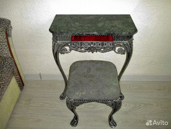 Гарнитур малахит консоль банкетка подсвечник 1983г