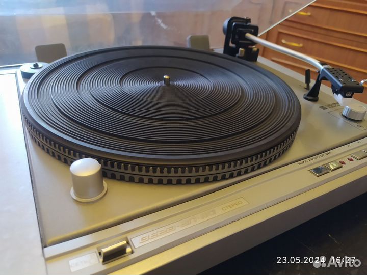 Проигрыватель пластинок Вега эп 110 стерео