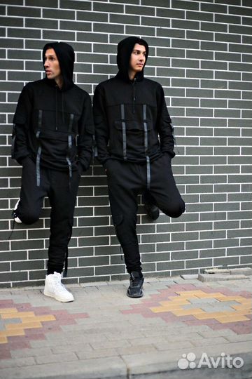 Спортивный костюм мужской