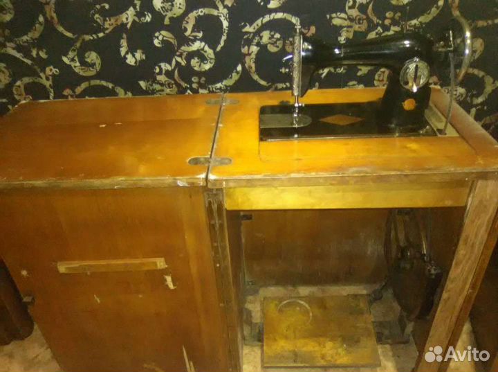 Швейная машина Подольск