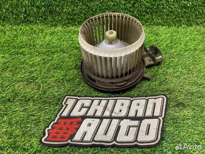 Мотор печки Toyota Tank M910A