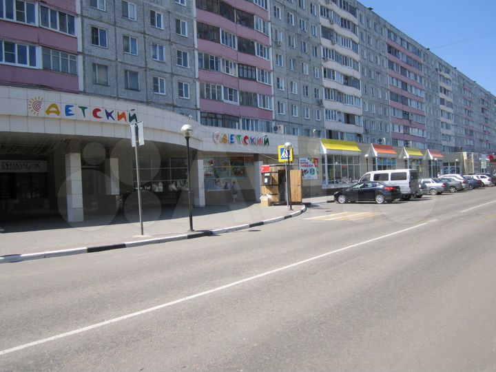 Торговая площадь, 56 м²