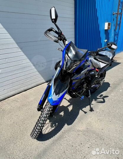 Мотоцикл racer RC300-GY8V XSR