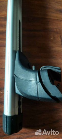 Аэродинамические поперечены багажник Thule