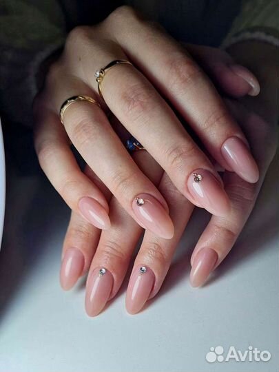Маникюр с покрытием гель-лак