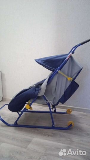 Санки с колесами Nika