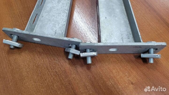 Полка настенная навесная