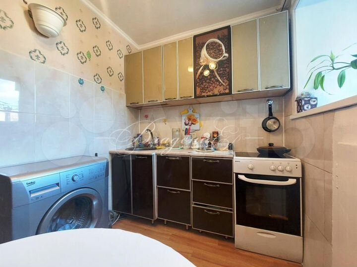 3-к. квартира, 63,6 м², 1/4 эт.