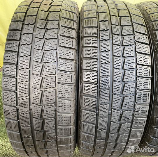 Dunlop Winter Maxx WM01 215/60 R16 95Q