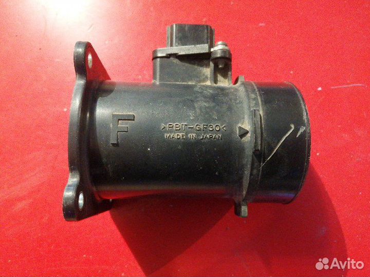 Датчик расхода воздуха Nissan Almera N16