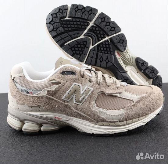 Кроссовки New Balance 2002r