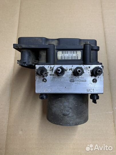 Блок abs абс (насос) Kia Ceed 1 ED